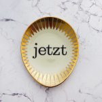 Wandteller Typo jetzt Herr Fuchs mini 12cm Gold oval vintage