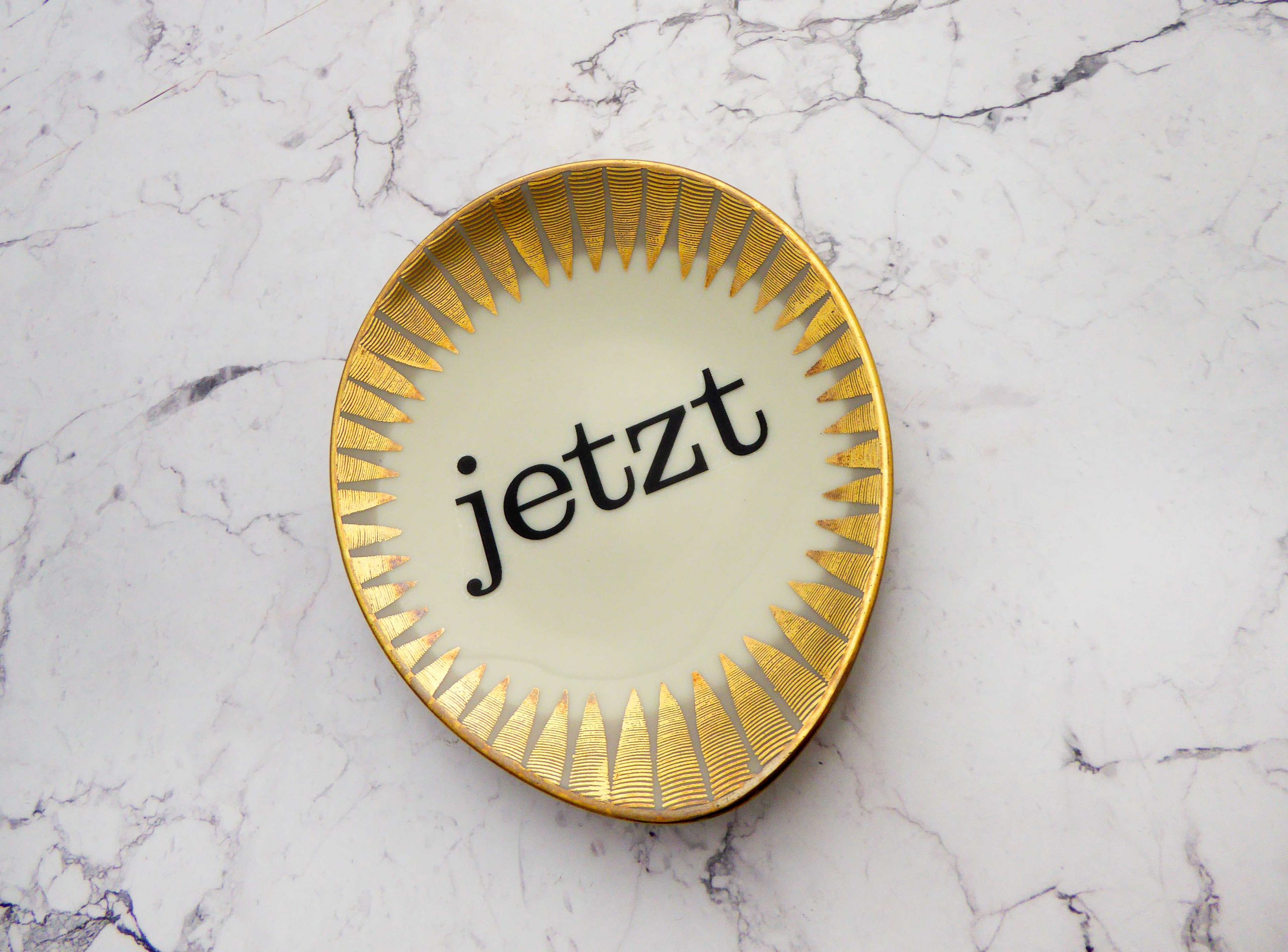 Wandteller Typo jetzt Herr Fuchs mini 12cm Gold oval vintage – Bild 2