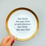 Wandteller Typo Glück vintage Herr Fuchs Teller gold plattdeutsch 19cm