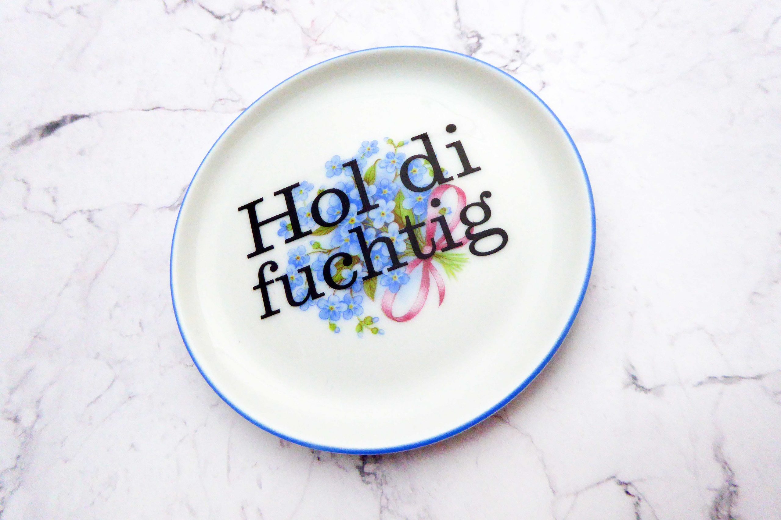 Wandteller Hol di fuchtig Typo Herr Fuchs mini 10cm Blumen vergissmeinnicht plattdeutsch – Bild 2