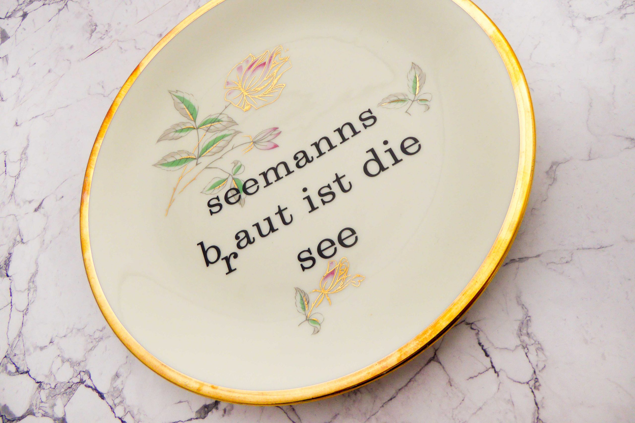 Wandteller Typo Seemanns Braut Herr Fuchs Blumen Gold 19 cm vintage – Bild 2