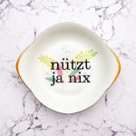 Wandteller Herr Fuchs Typo Nützt ja nix Wohnen Blumen Gold 24cm Punkte vintage