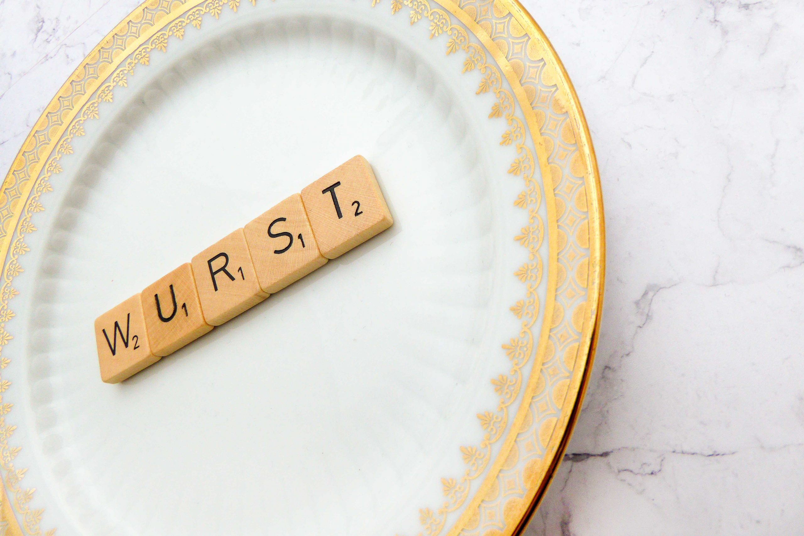 Wandteller Wurst Vintage Typo Herr Fuchs 19cm Wohnen Unikat Gold Muster Scrabble – Bild 2