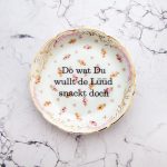 Wandteller Do wat du wullt Typo Herr Fuchs mini 12cm Blumen rosa  gold