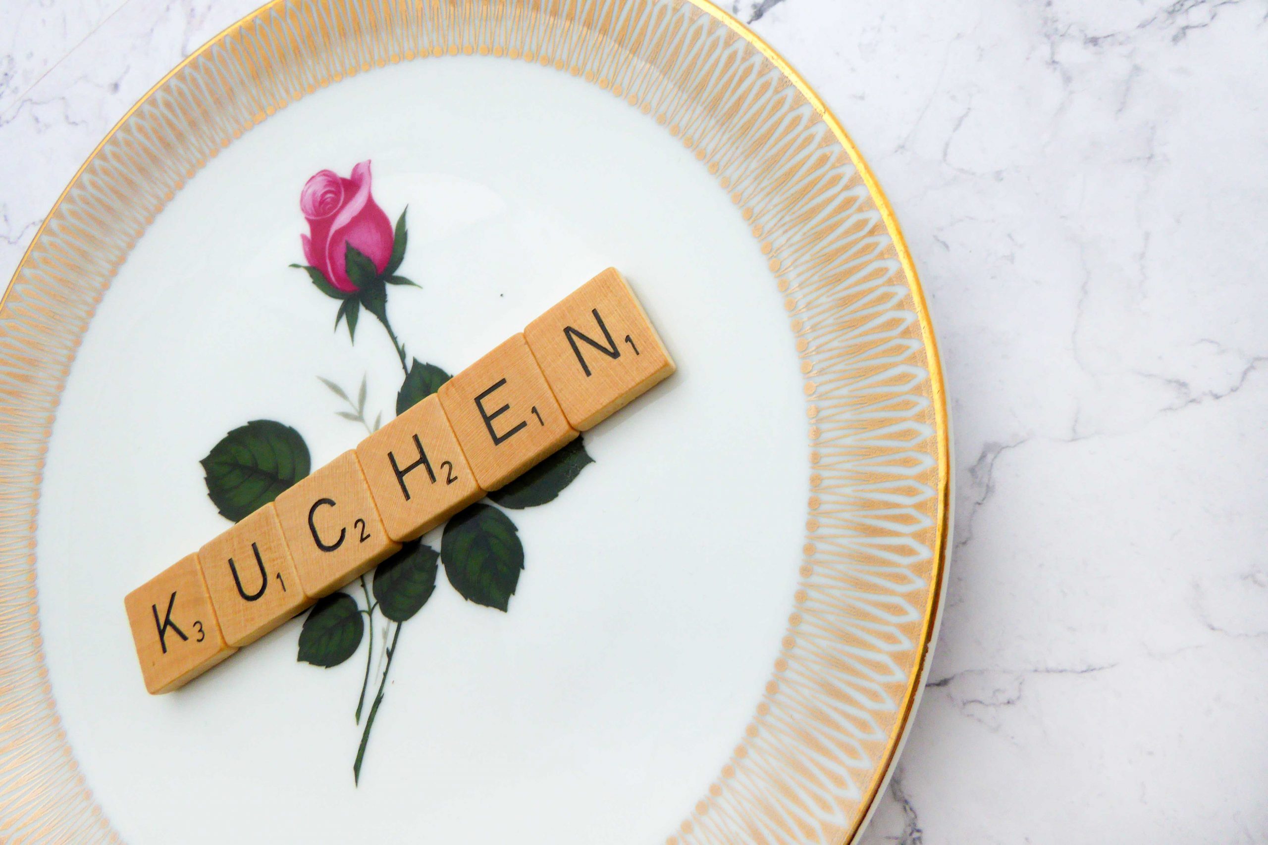 Wandteller Kuchen Vintage Herr Fuchs Deko Küche 19cm Food Blumen Scrabble – Bild 2