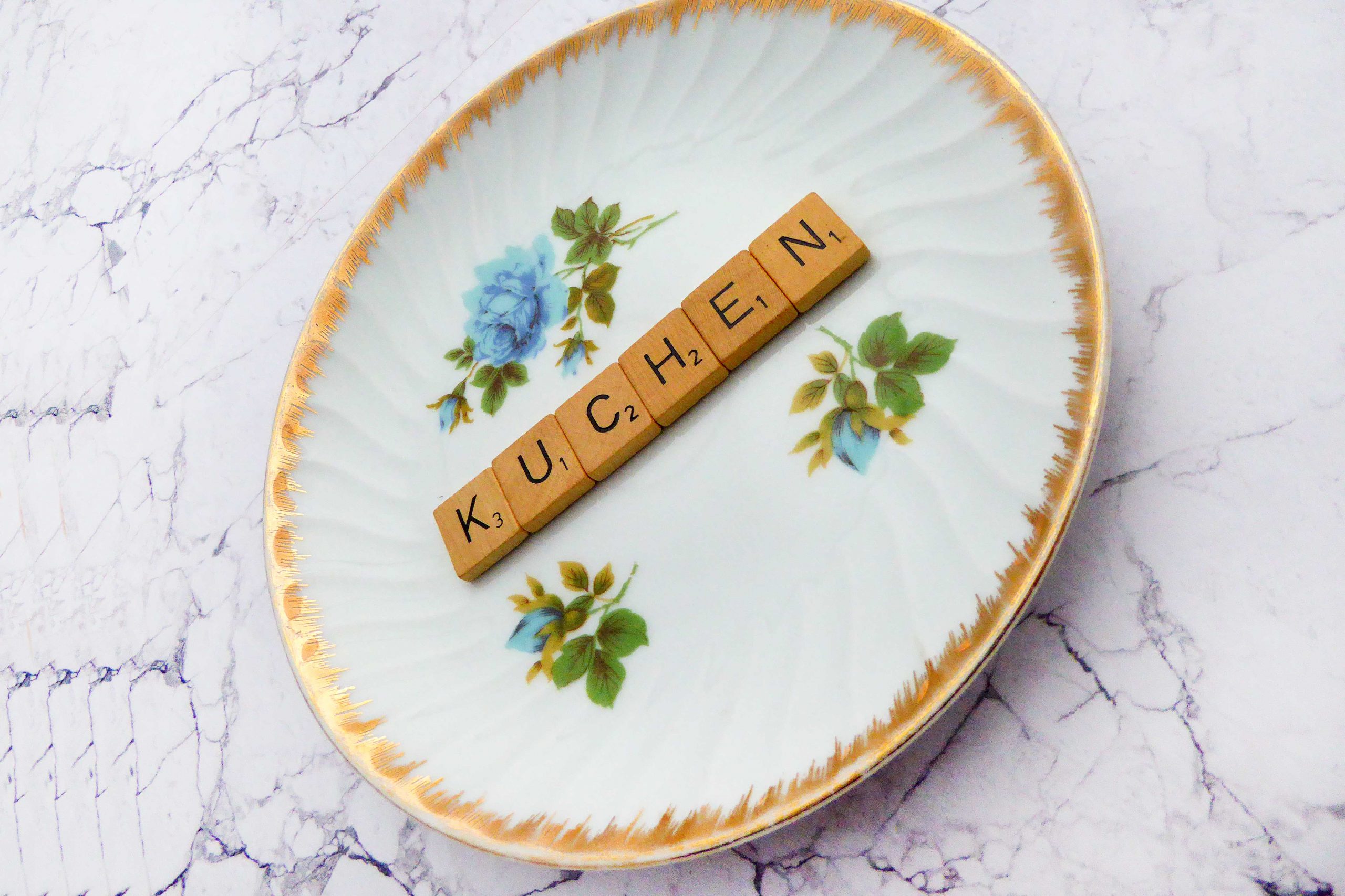 Wandteller Kuchen Vintage Herr Fuchs Deko Küche 19cm Food Blumen Blau Gold – Bild 3