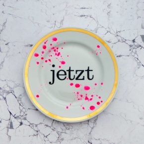 Wandteller jetzt Typo Herr Fuchs 19cm neon Punkte Kleckse pink gold vintage