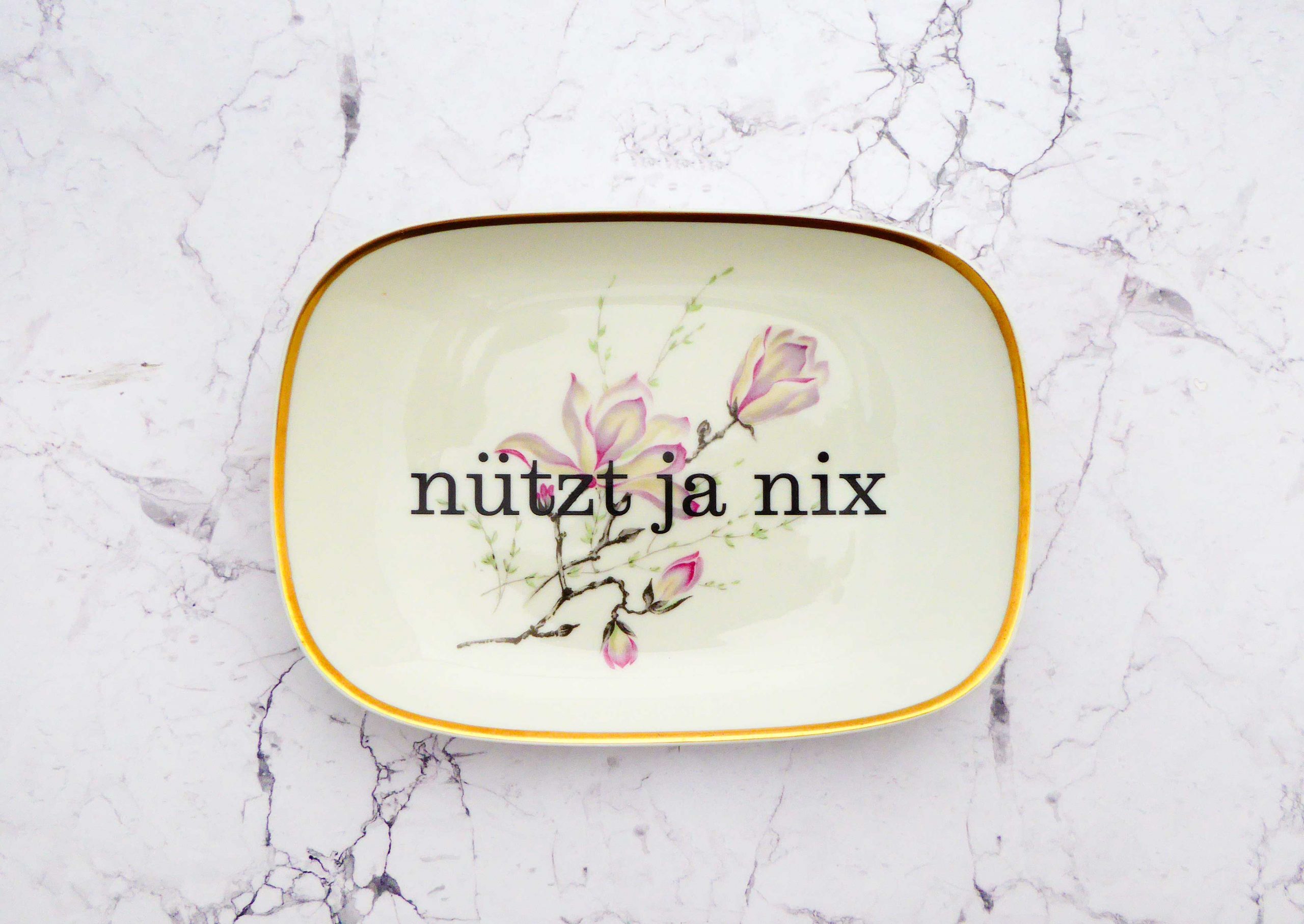 Wandteller Herr Fuchs Typo Nützt ja nix Wohnen Blumen Gold 19cm Platte