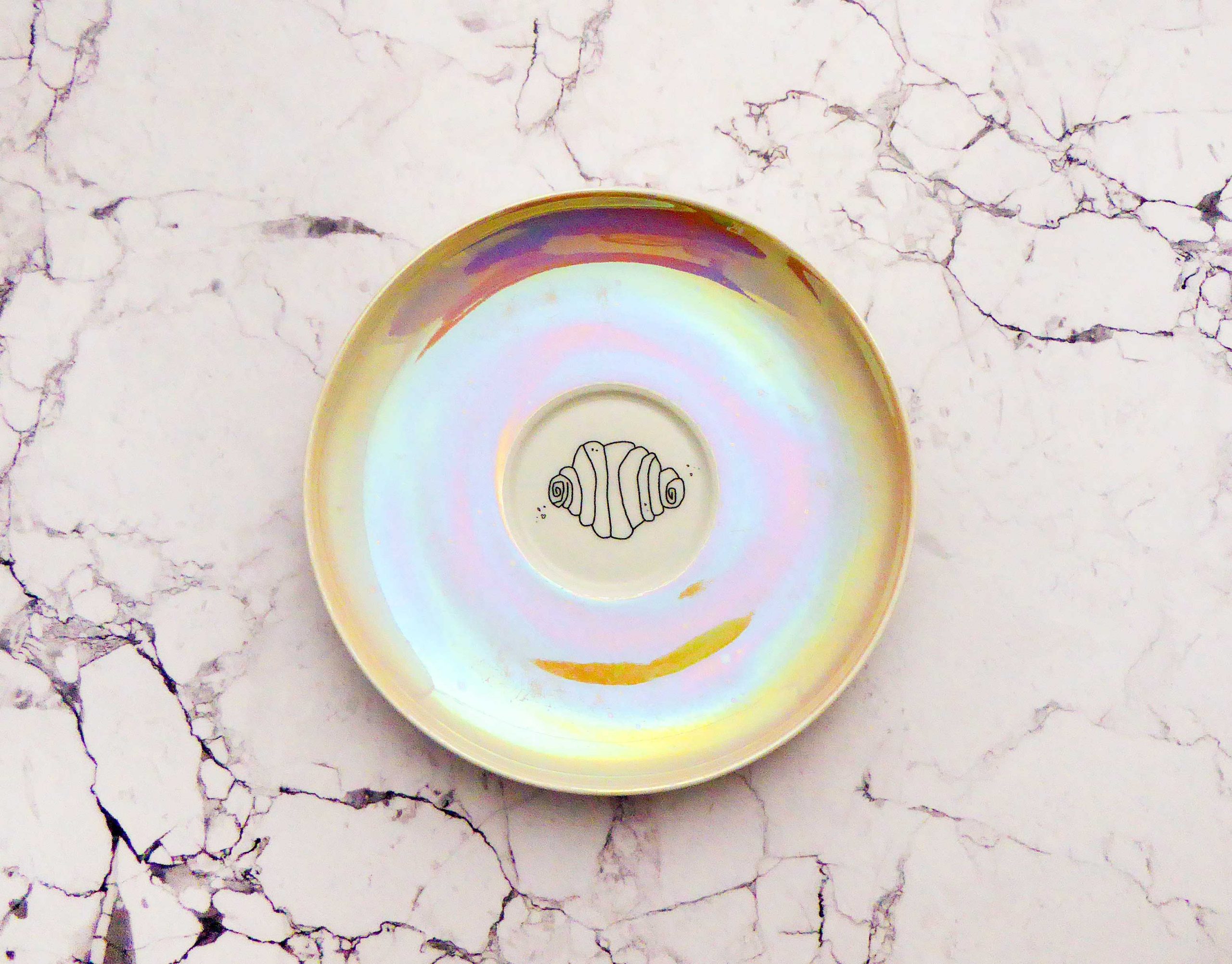 Wandteller Herr Fuchs Franzbrötchen irisierend mini Regenbogen 14cm vintage Hamburg