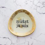 Wandteller Typo nützt ja nix Herr Fuchs mini 11cm bunt Blumen eckig vintage