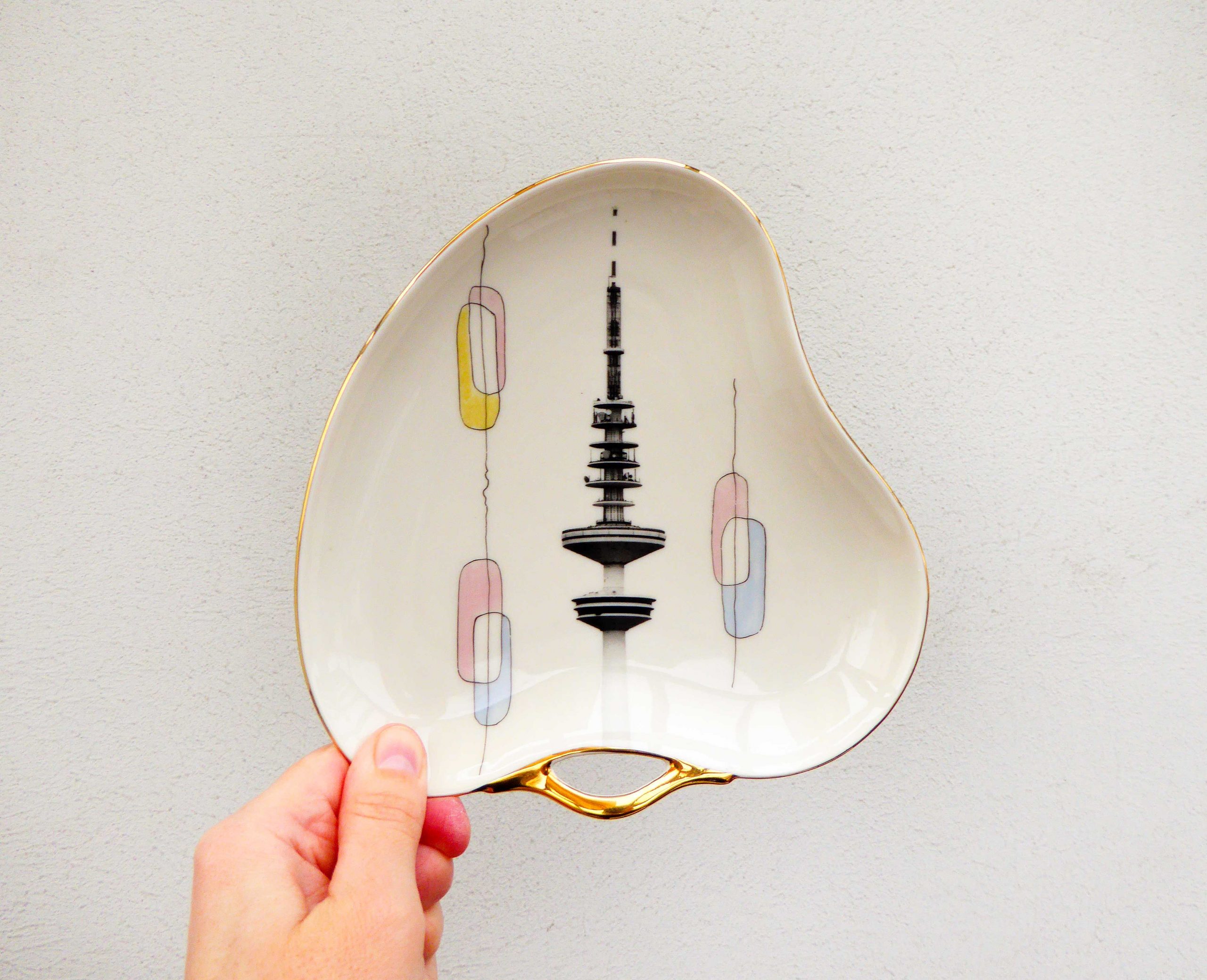 Wandteller Platte Herr Fuchs Hamburger Fernsehturm gold Wohnen 17cm vintage Pastell