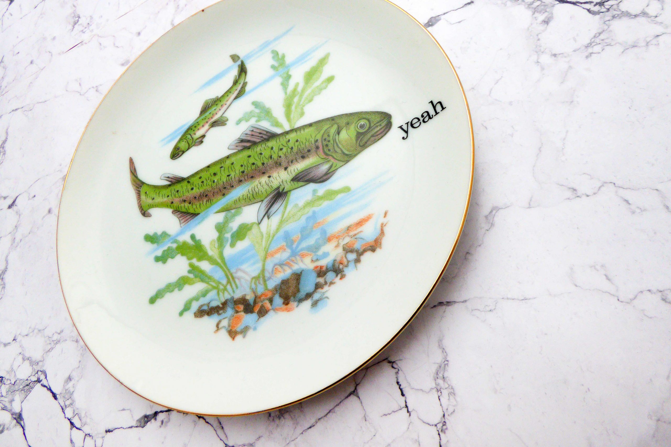 Wandteller Herr Fuchs Typo yeah 19cm Fisch gold Wohnen Meer vintage – Bild 2