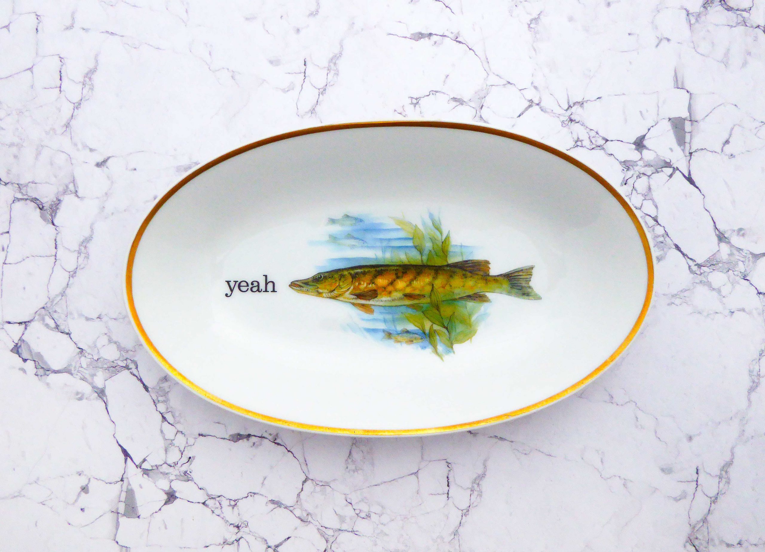 Wandplatte Herr Fuchs Typo yeah 23cm Fisch gold Wohnen Meer vintage Hecht