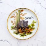 Wandteller Herr Fuchs yeah Typo Wildschwein mini 10cm Gold vintage