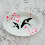 Wandteller Platte Herr Fuchs Schwalbe Wohnen 21cm neonpink Kleckse vintage Riffel