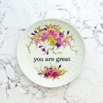 Wandteller Typo you are great Herr Fuchs  Blumen rosa/lila 19cm vintage