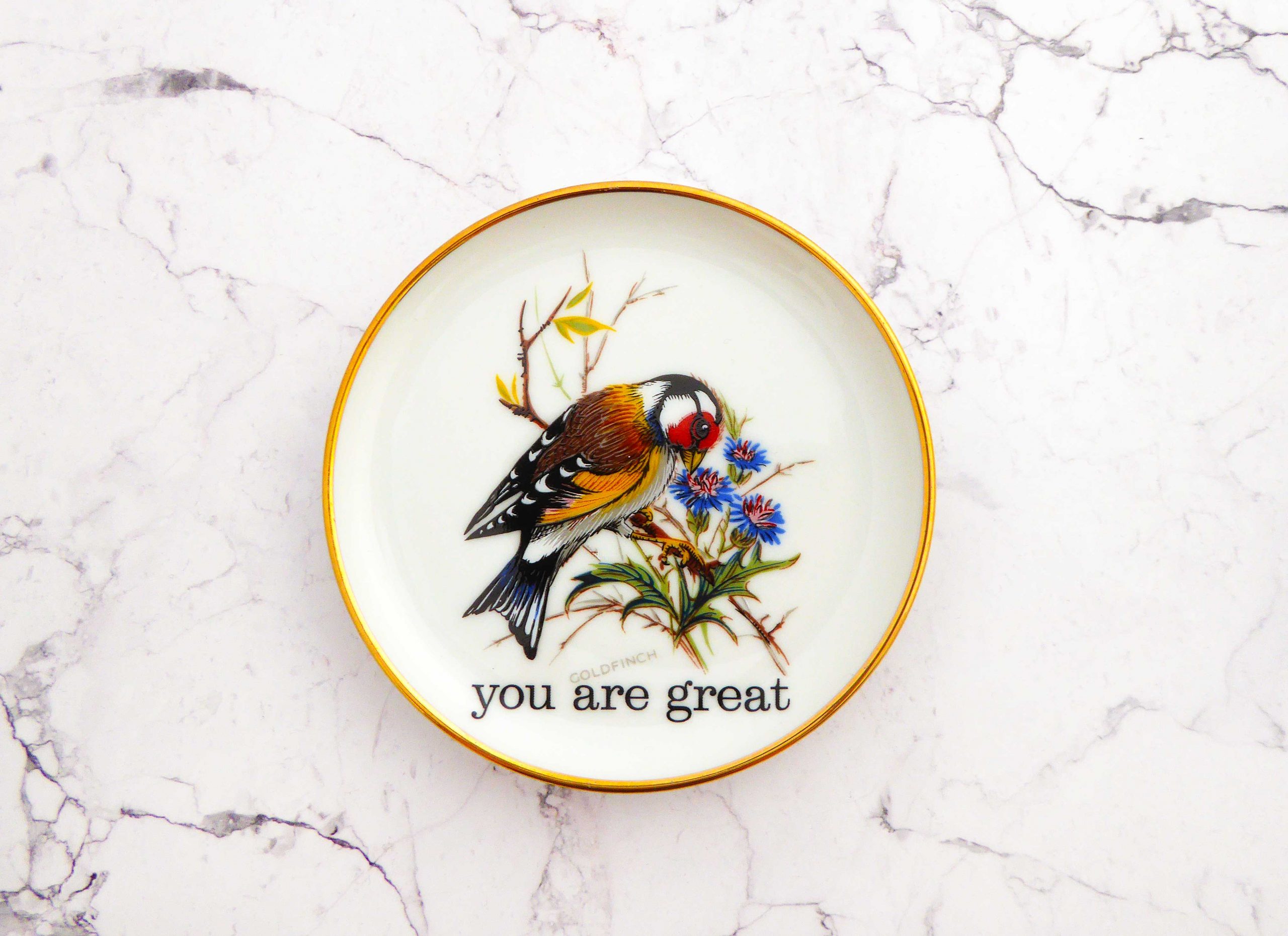 Wandteller Herr Fuchs Typo you are great Goldrand mini Vogel 10cm vintage Diestelfink