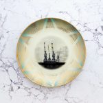 Wandteller Teller Herr Fuchs Hamburger Hafen Kräne türkis/blau/gold Muster 19cm vintage