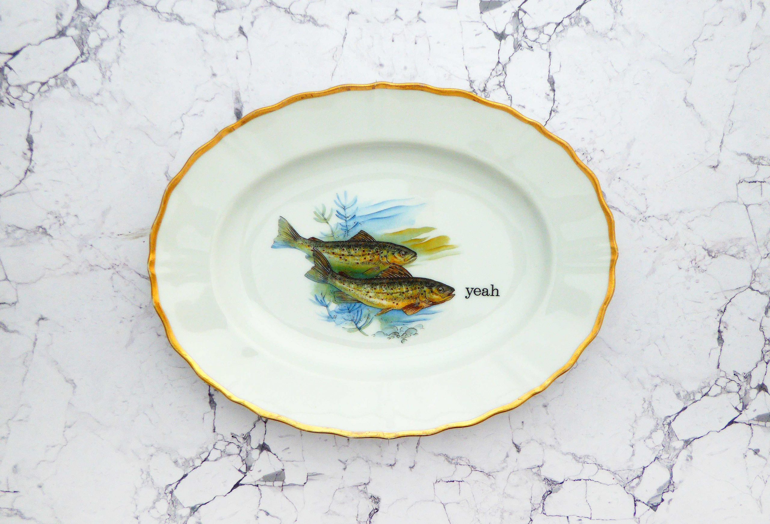 Wandplatte Herr Fuchs Typo yeah 28cm Fisch gold Wohnen Meer vintage Fische Bögen