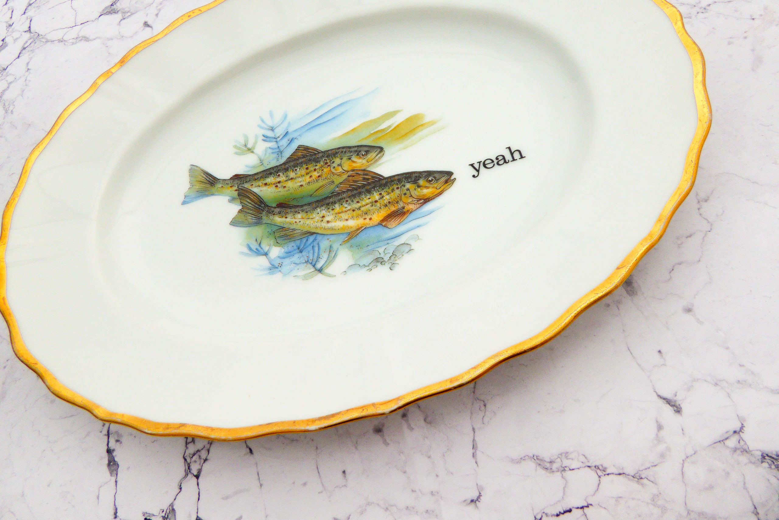 Wandplatte Herr Fuchs Typo yeah 28cm Fisch gold Wohnen Meer vintage Fische Bögen – Bild 2
