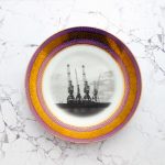 Wandteller Teller Herr Fuchs Hamburger Hafen Kräne lila/gold Muster 19cm vintage