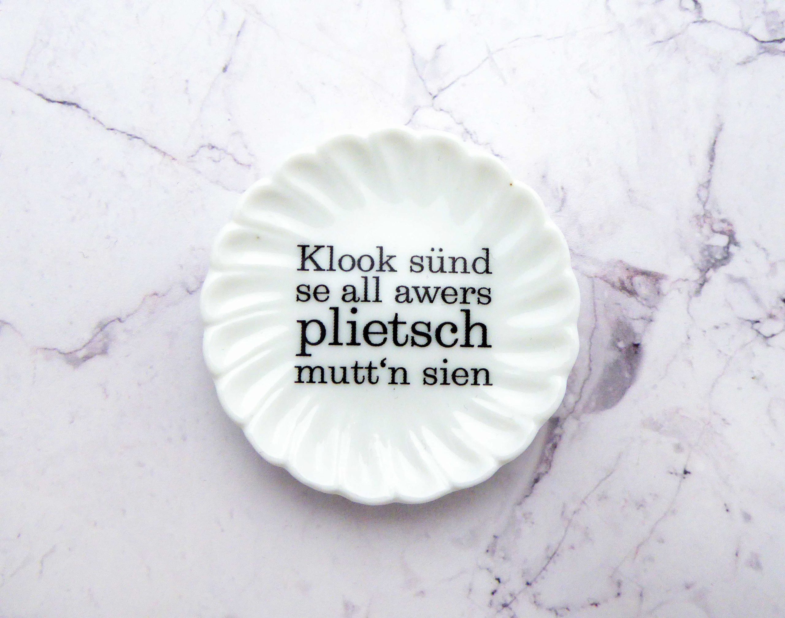 Wandteller Herr Fuchs Typo Plietsch schwarz/weiß mini 5cm minimini Deko Wohnen