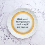 Wandteller Typo Glööv an di vintage Herr Fuchs Teller Muster plattdeutsch gold 19cm