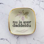 Wandteller daddeldu Typo Herr Fuchs mini 9cm gold plattdeutsch vintage eckig Blume