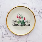 Wandteller daddeldu Typo Herr Fuchs 19cm gold plattdeutsch vintage Blume