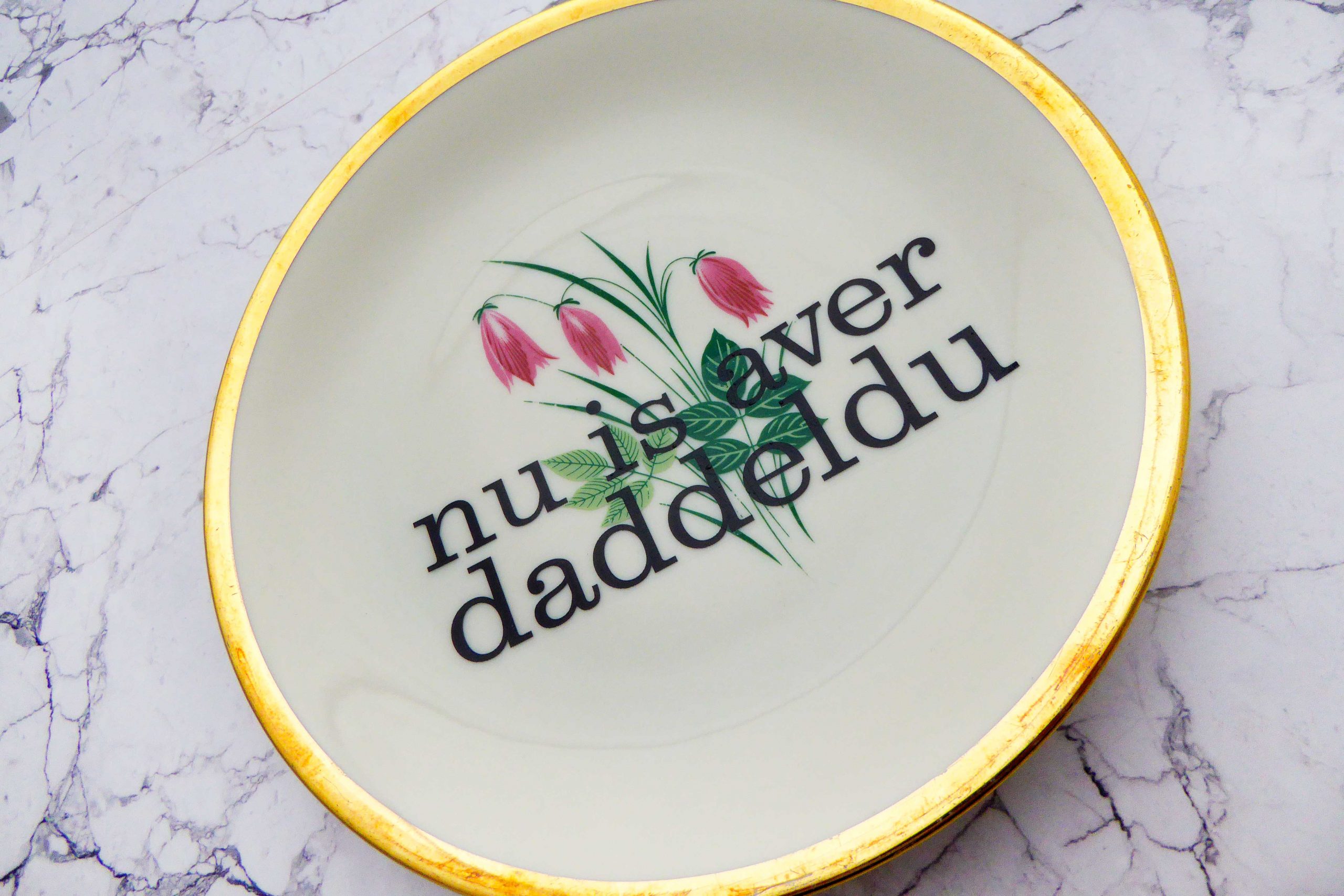 Wandteller daddeldu Typo Herr Fuchs 19cm gold plattdeutsch vintage Blume – Bild 2