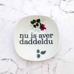 Wandteller daddeldu Typo Herr Fuchs mini 10cm plattdeutsch vintage eckig Blume