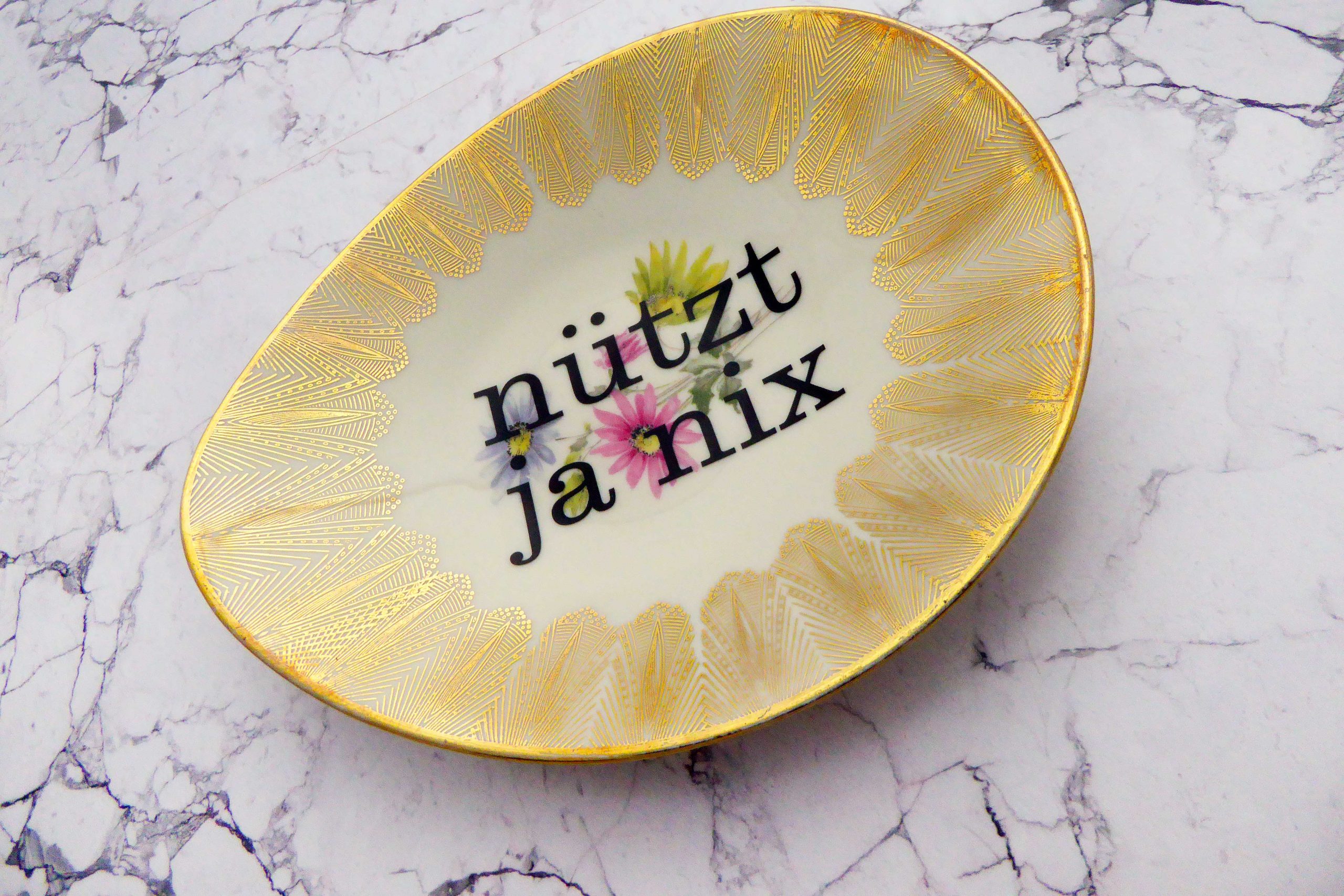Wandteller Platte Herr Fuchs Typo nützt ja nix 19cm Blumen oval gold vintage Goldrand – Bild 2