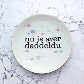 Wandteller daddeldu Typo Herr Fuchs 19cm  plattdeutsch vintage 80er Grafisches Muster