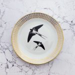 Wandteller Schwalbe Vogel Herr Fuchs 19cm gold Wohnen vintage