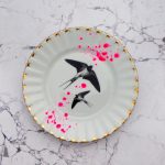 Wandteller Herr Fuchs Schwalbe gold 17cm neonpink Kleckse vintage