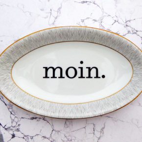 Wandteller Platte Herr Fuchs moin. Typo gold 23cm vintage grau