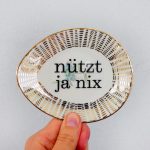 Wandteller Typo nützt ja nix Herr Fuchs mini 11cm Gold Muster oval vintage Blume