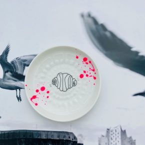 Wandteller Franzbrötchen vintage Herr Fuchs Kleckse neonpink 10cm Hamburg Wohnen