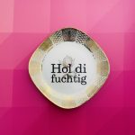 Wandteller Hol di fuchtig Typo Herr Fuchs mini 11cm Gold Blume plattdeutsch vintage  eckig