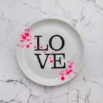 Wandteller LOVE Typo Herr Fuchs mini 10cm neon Punkte Kleckse pink vintage