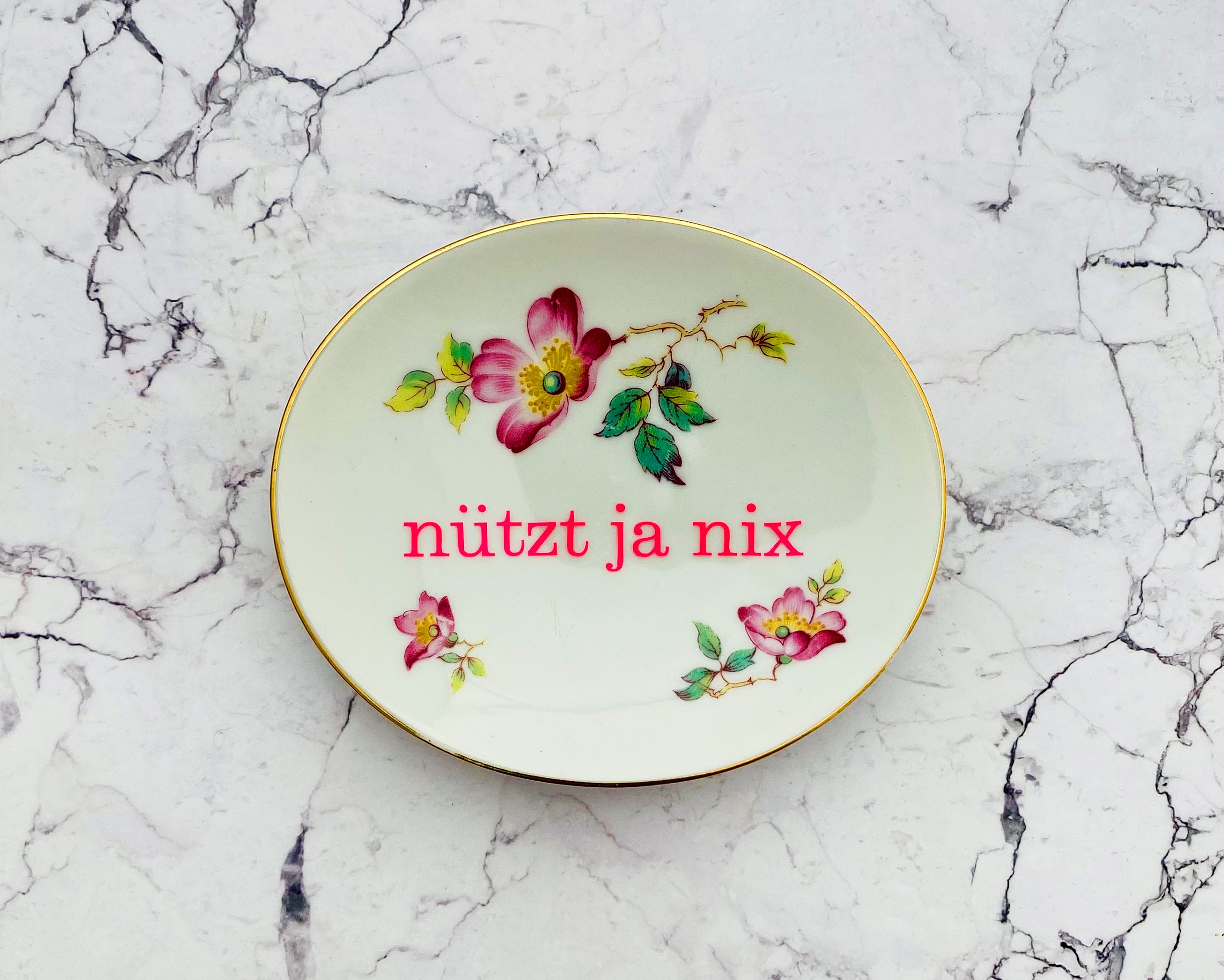 Wandteller Typo nützt ja nix vintage Herr Fuchs mini neonpink 12cm gold Blume rosa