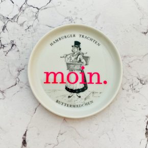 Wandteller Typo moin. vintage Herr Fuchs mini neonpink 10cm Buttermädchen Hamburg HH