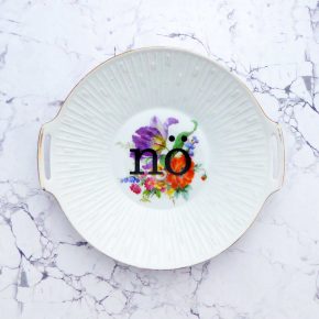 Wandteller Typo NÖ vintage Herr Fuchs Teller Blumen 21cm Bunt Gold Riffel