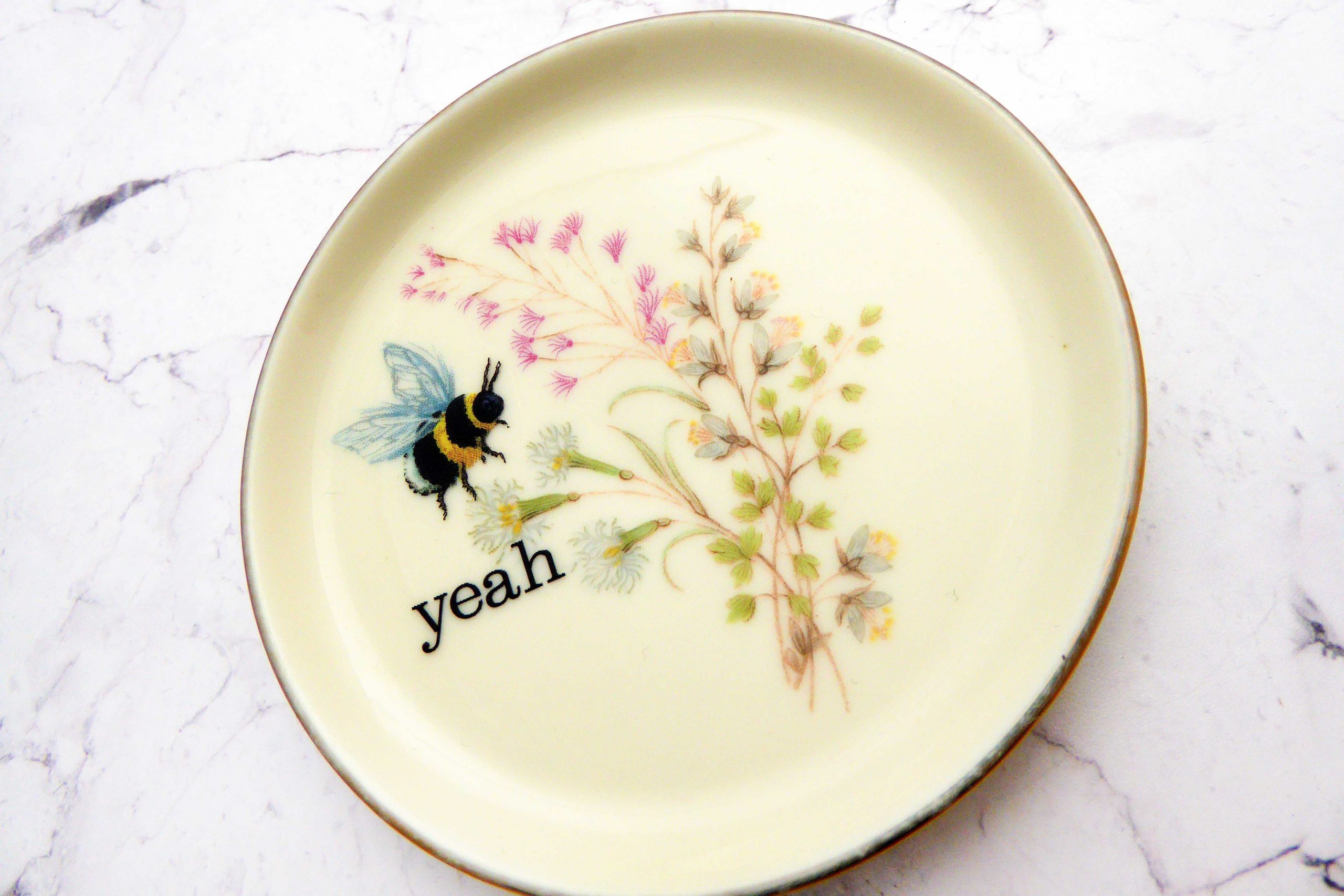 Wandteller Herr Fuchs yeah Typo Wohnen Hummel mini 11cm vintage Blume bunt – Bild 2