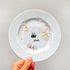 Wandteller Typo yeah vintage Herr Fuchs Teller Gold Wohnen Hummel 17cm Muster