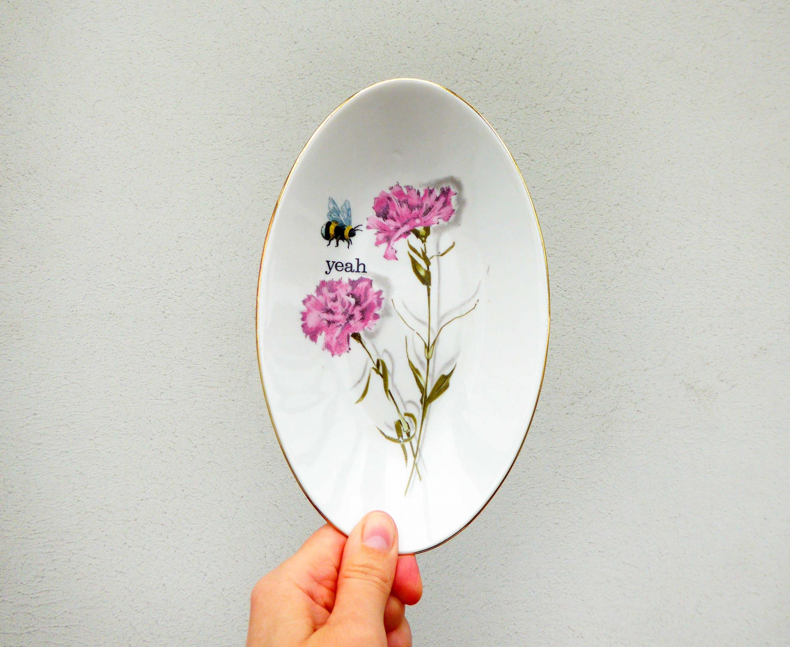 Wandteller Platte Herr Fuchs yeah Typo Wohnen Hummel 21cm vintage gold Blume rosa – Bild 2