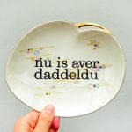 Wandteller daddeldu Typo Herr Fuchs 20cm plattdeutsch vintage gold oval Bunt Muster