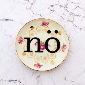 Wandteller nö Typo Herr Fuchs mini 10cm gold bunt Blume Schnack vintage nein