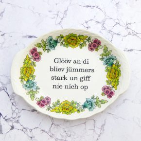 Wandteller Typo Glööv an di vintage Herr Fuchs Platte Blume plattdeutsch Bunt 20cm