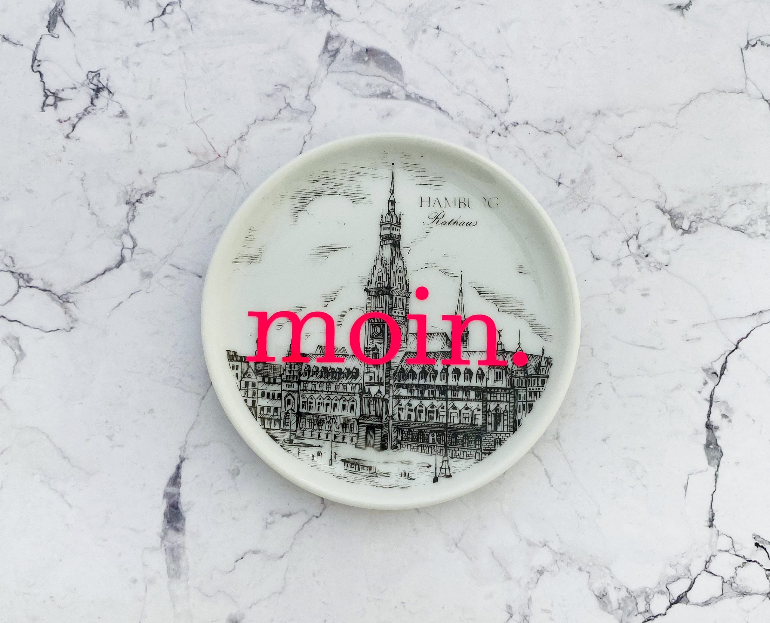 Wandteller Typo moin. vintage Herr Fuchs mini neonpink 10cm Rathaus Hamburg HH